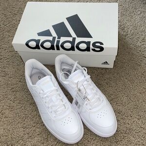 New in box Adidas Breaknet Sleek Sneaker (Women) Size 8